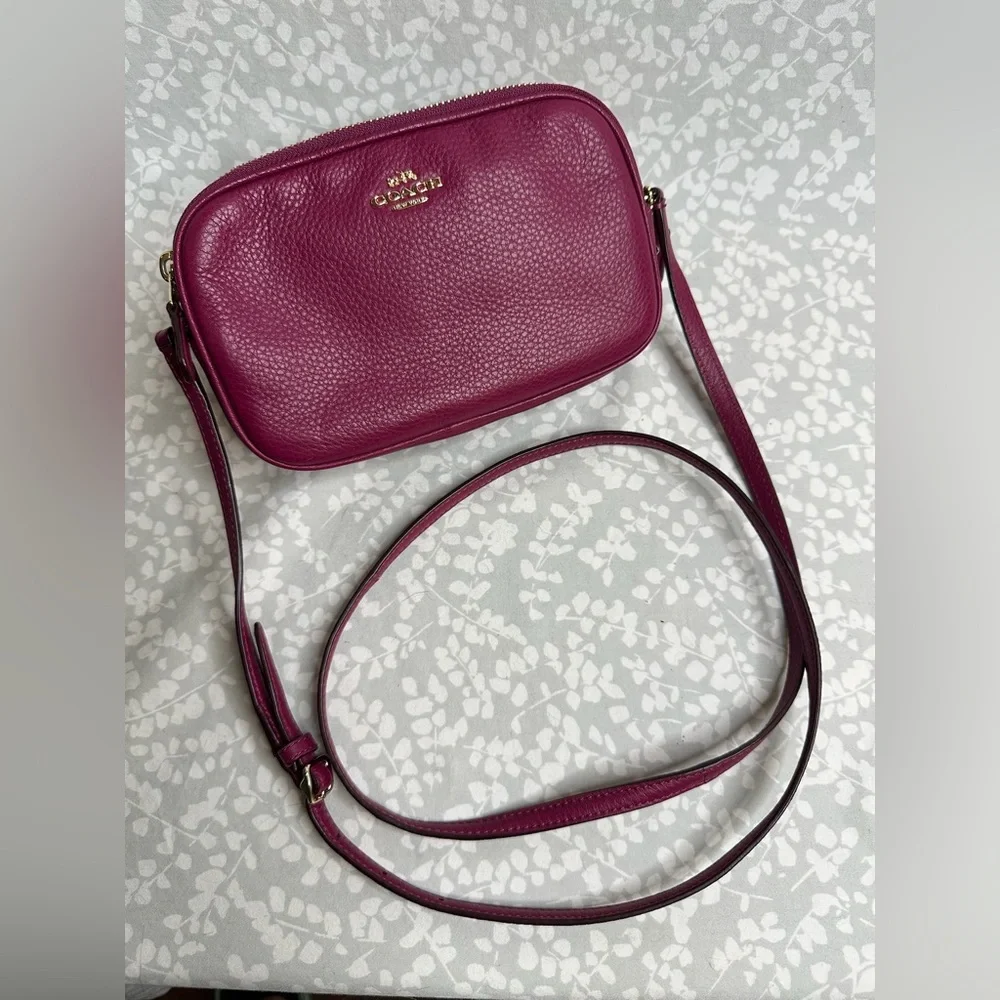 Coach Women's Crossbody Bag - Pink - CQ875 - Picture 5 of 9